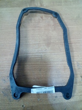 Прокладка крышки клапанов для дв. 240 (разд.) 240-1003271Б